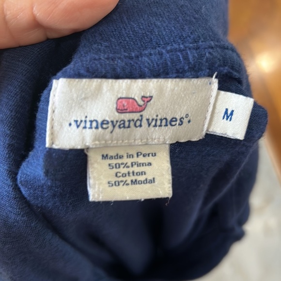 Vineyard vines blue polo shirt size medium (235) - Picture 6 of 9